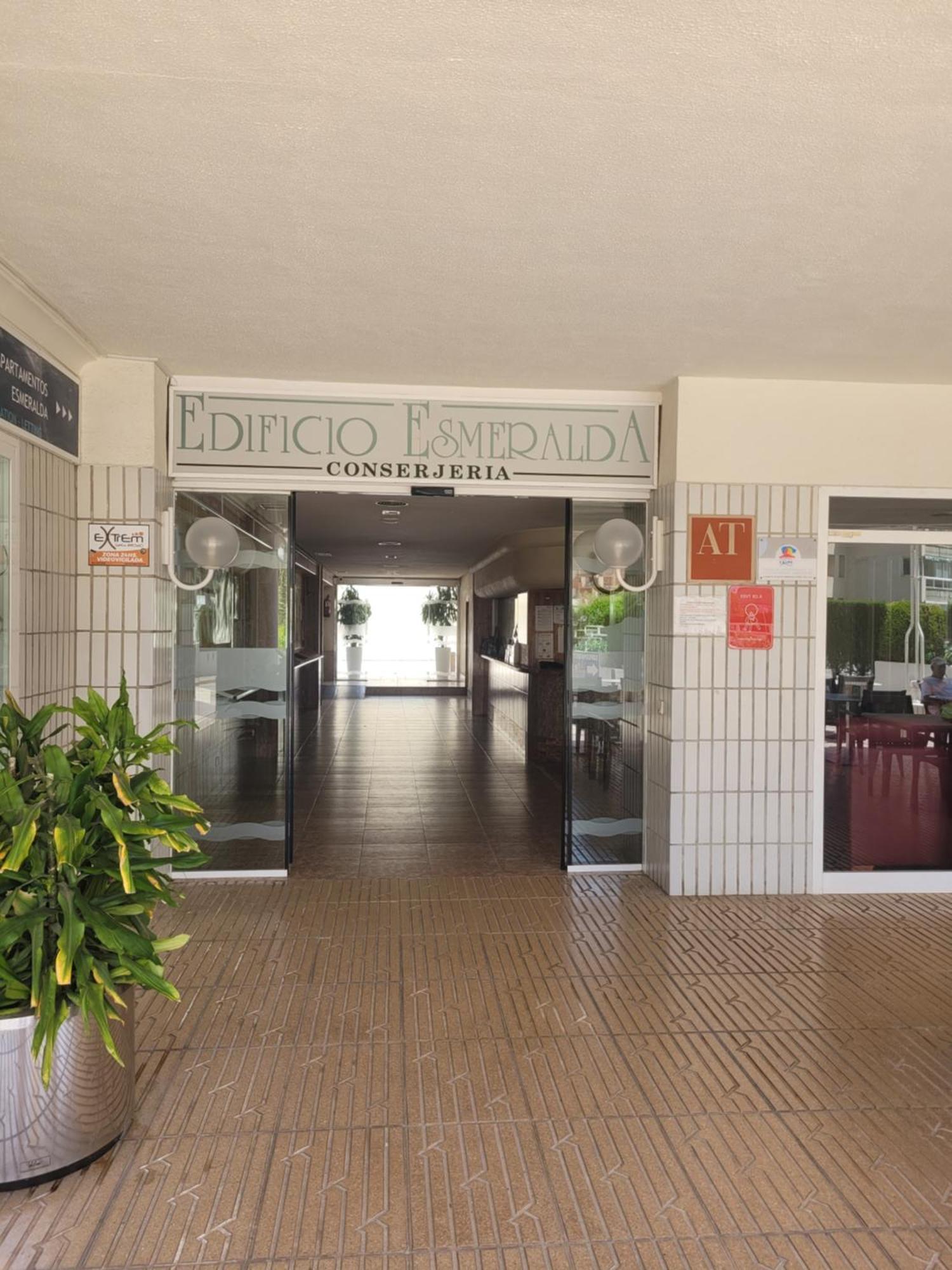 Apartamentos Esmeralda 111B Калпе Екстериор снимка